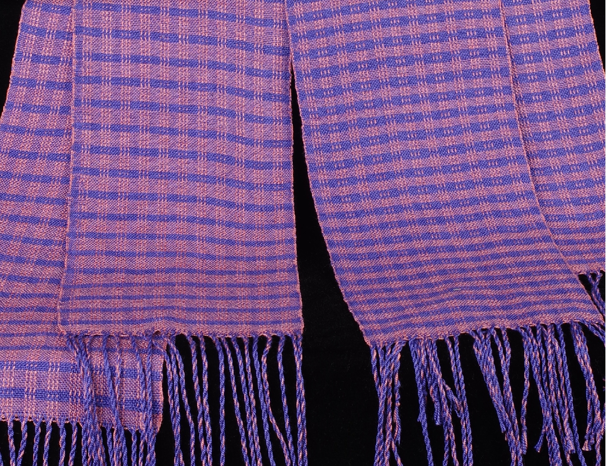 4 Shaft: 3 of a Kind - Grouped twill/makes 2 4 Shaft: 3 of a Kind - Grouped twill/makes 2